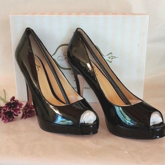 Footcandy Black Patent Peep Toe Heels - Picture 1 of 12